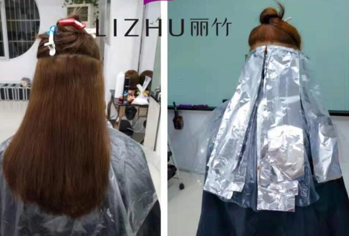 正確褪淺的技巧，南寧美發(fā)課堂正在講解