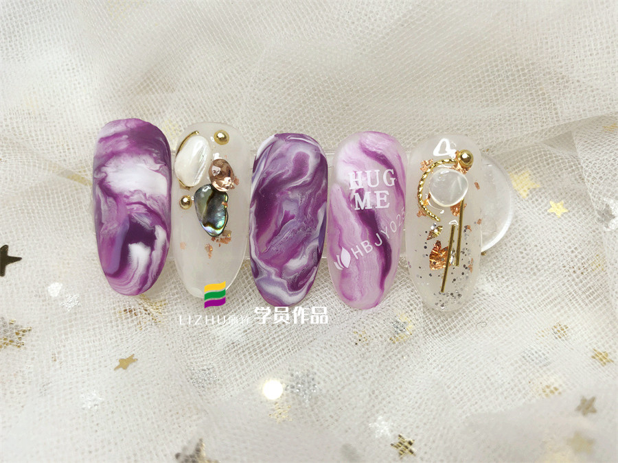 暈染美甲，麗竹專業(yè)美甲師學(xué)校學(xué)員作品