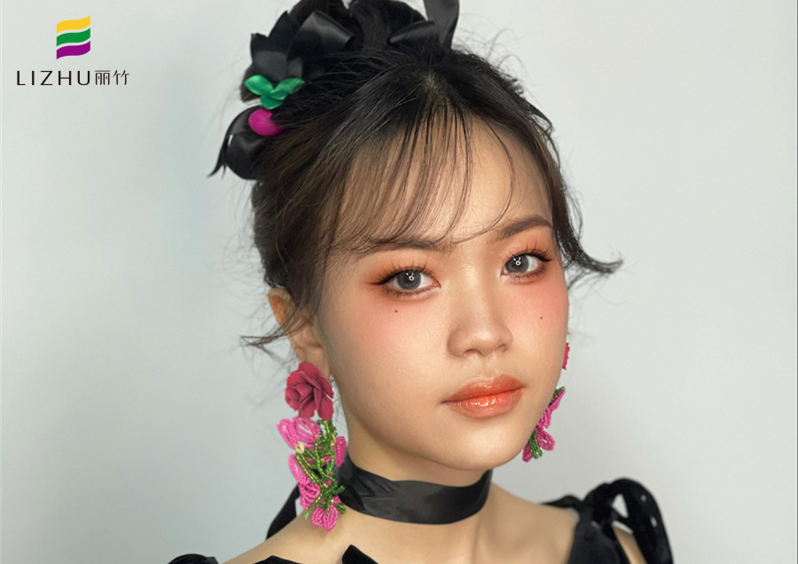 復(fù)古禮服造型，南寧化妝學(xué)校推薦