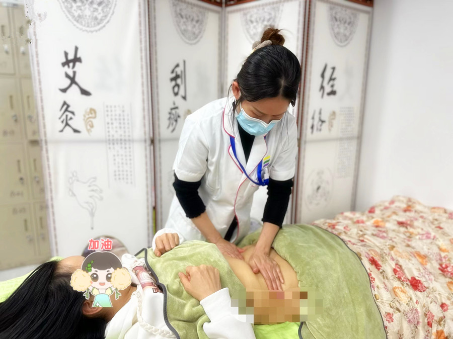 揉按腹部的好處，廣西美容美體專業(yè)學(xué)院分享
