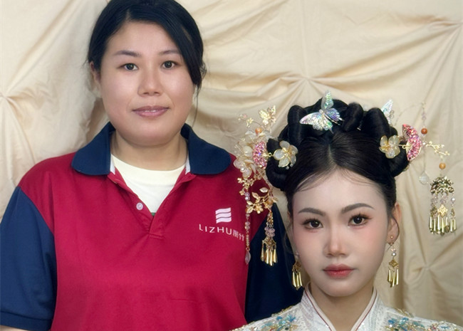 新中式秀禾，南寧化妝學校十大品牌